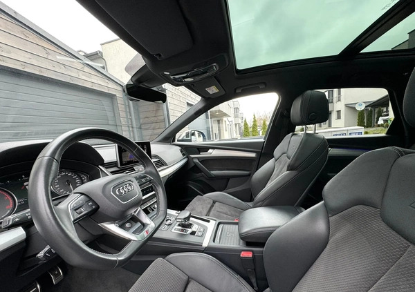 Audi SQ5 cena 179900 przebieg: 73000, rok produkcji 2018 z Łódź małe 742